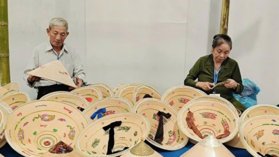 30 countries exhibit handicraft products at HCM City LifeStyle 2024 fair